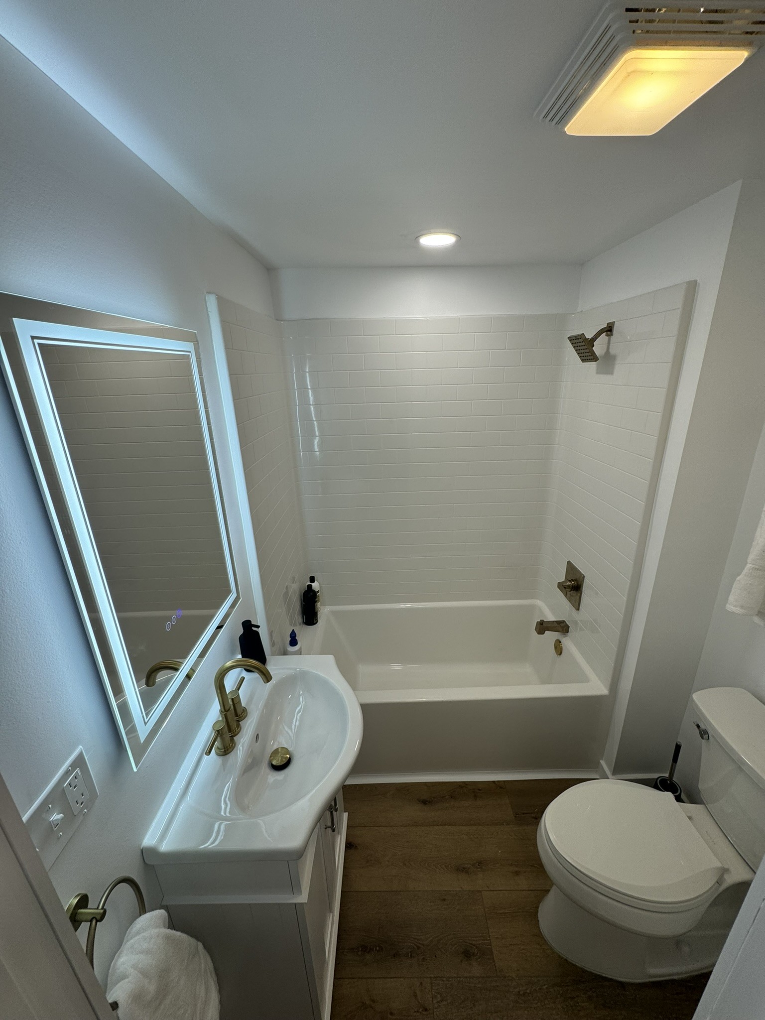 710 3rd Street Paris, TN 38242 - Photo 34 of 34 a bathroom with a sink toilet and shower