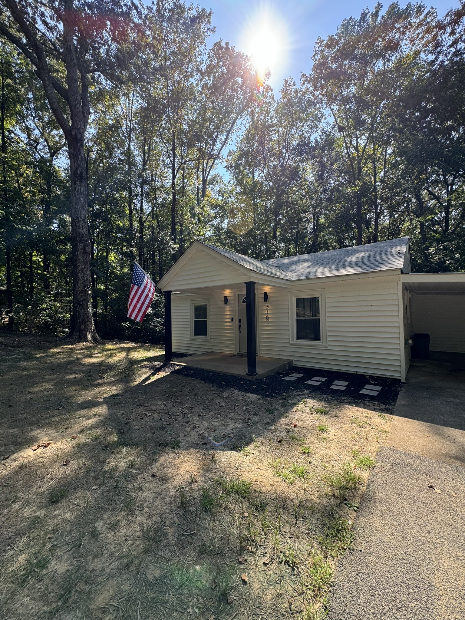 710 3rd Street Paris, TN 38242 - Photo 7 of 34 a view of back yard of the house