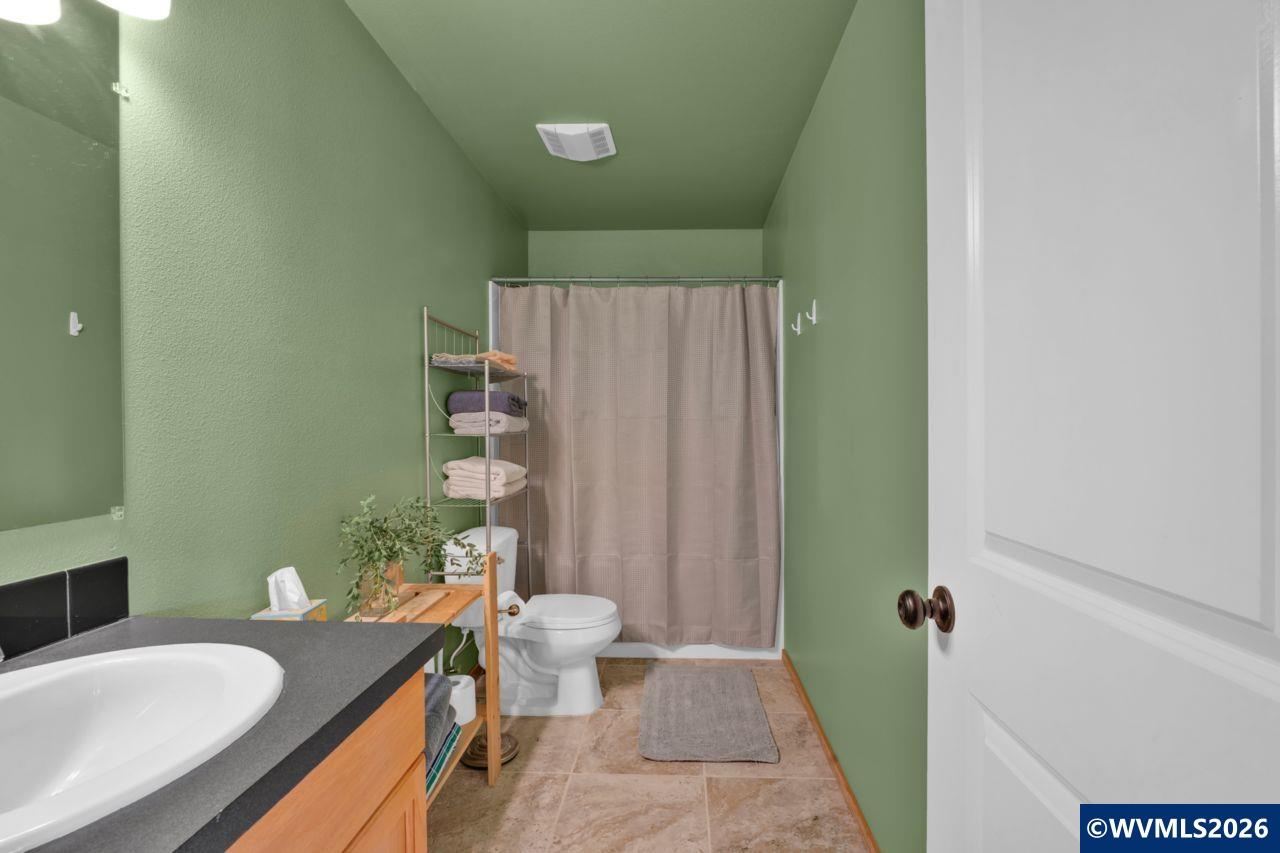 1737 Southwest 13th Avenue Albany, OR 97321 - Photo 26 of 40 Gallery Image 26