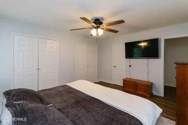 $1,950 | 2912 Mandy Lane, Morehead City, NC 28557