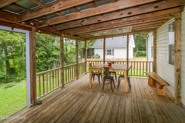 $1,950 | 2912 Mandy Lane, Morehead City, NC 28557