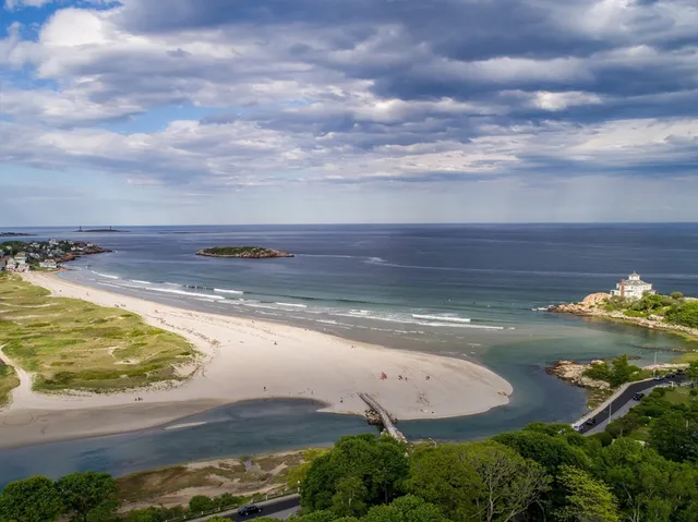 $2,500 | 39 Decatur Street, Unit WINTER, Gloucester, MA 01930