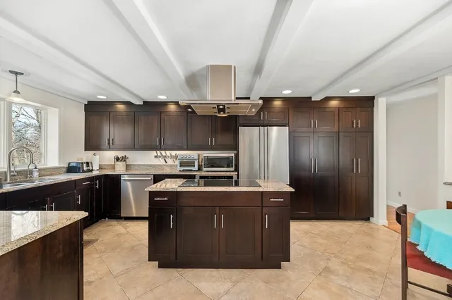 $2,500 | 39 Decatur Street, Unit WINTER, Gloucester, MA 01930