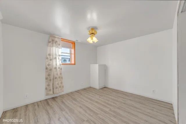 $299,900 | 212 Pell Avenue, Romeoville, IL 60446