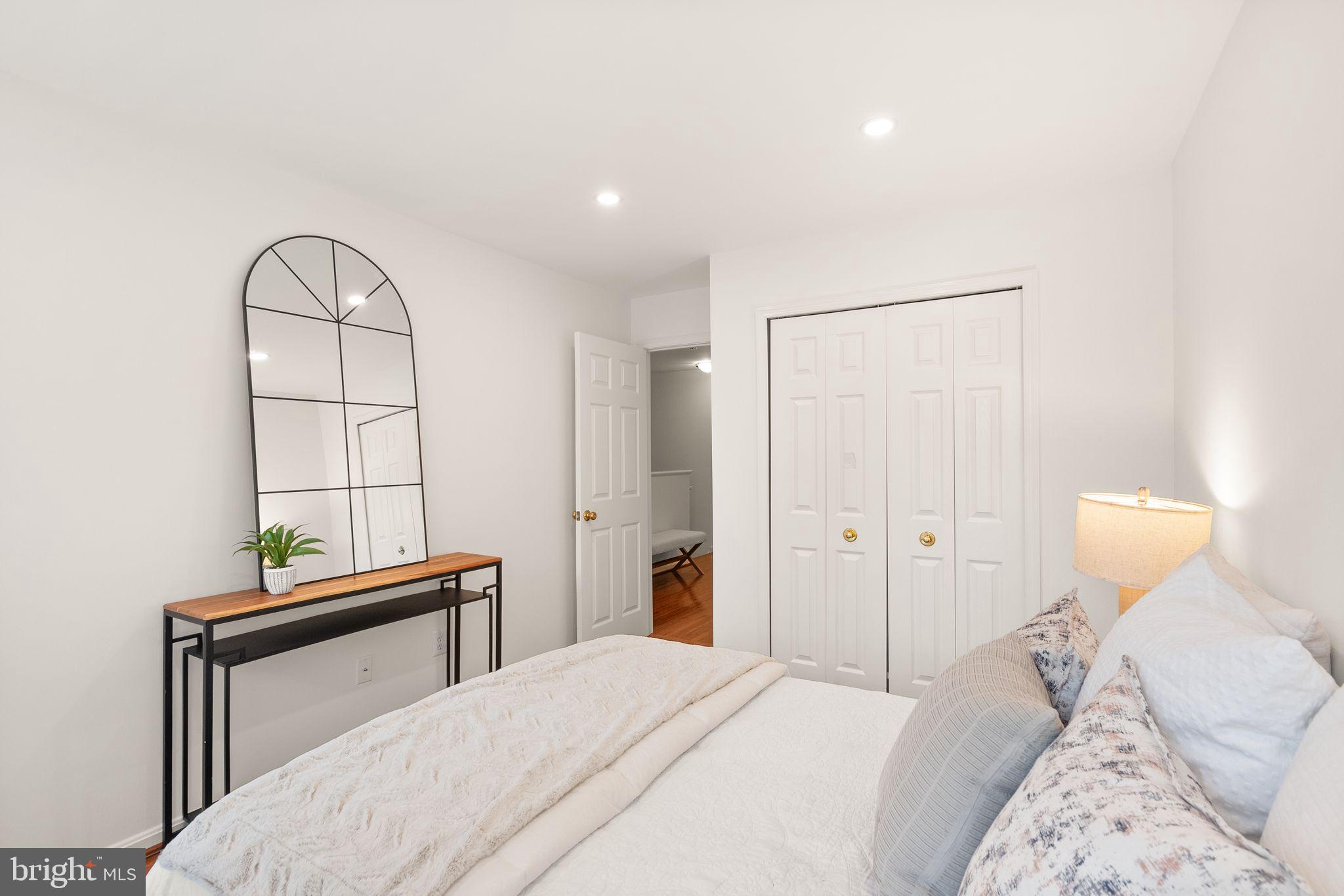 12056 Edgemere Circle Reston, VA 20190 - Photo 44 of 64