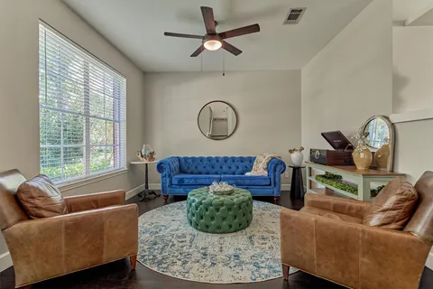 $460,000 | 23 Wintergrass Place, The Woodlands, TX 77382