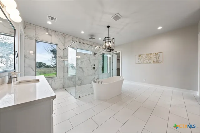 $1,045,000 | 10119 Waterview Cove, Gatesville, TX 76528