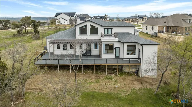 $1,045,000 | 10119 Waterview Cove, Gatesville, TX 76528