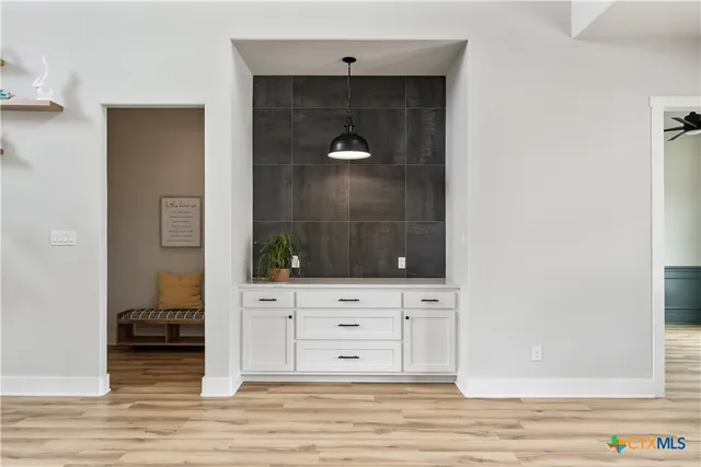 $1,045,000 | 10119 Waterview Cove, Gatesville, TX 76528