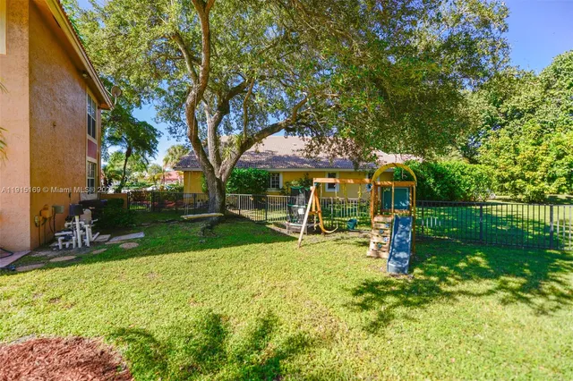 a view of a livingroom with a fireplace