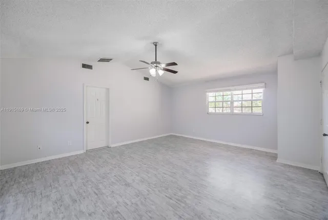 $850,000 | 2101 Oakmont Terrace, Coral Springs, FL 33071