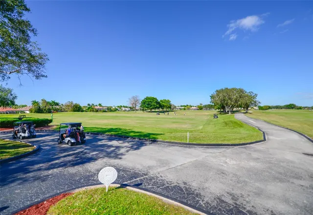 $850,000 | 2101 Oakmont Terrace, Coral Springs, FL 33071