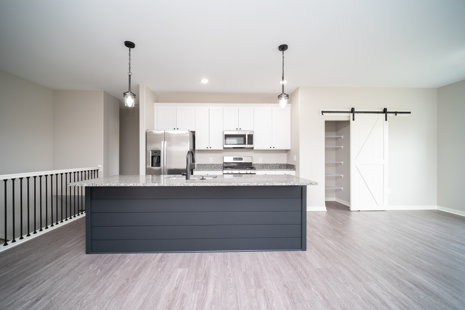 406 Anjali Court, Unit R Sycamore, IL 60178 - Photo 3 of 23