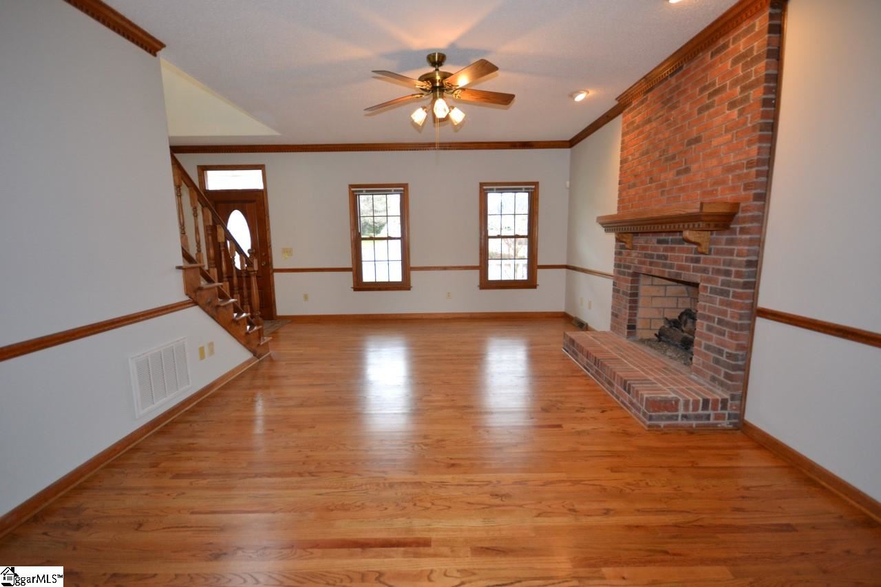 613 Spring Lake Loop Simpsonville, SC 29681 - Photo 15 of 30