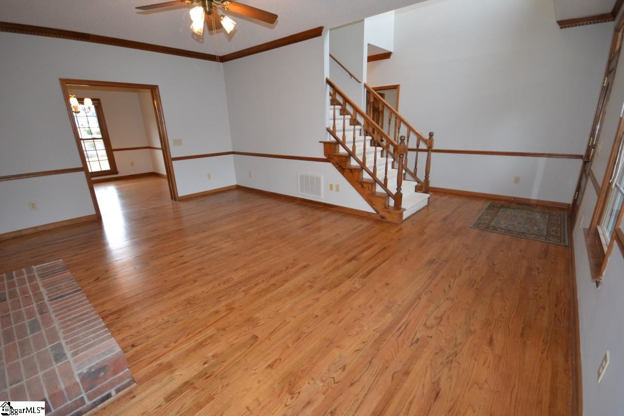 613 Spring Lake Loop Simpsonville, SC 29681 - Photo 16 of 30