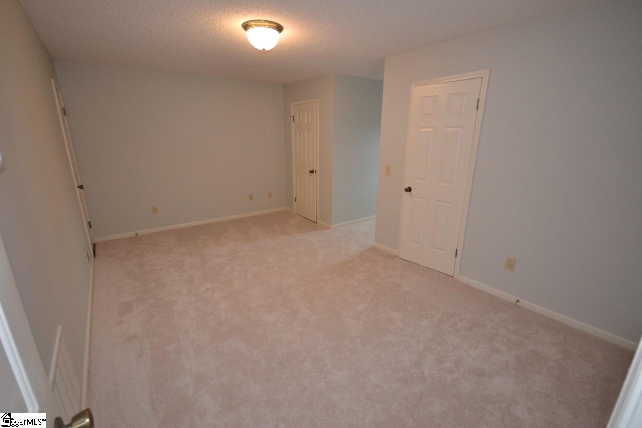 613 Spring Lake Loop Simpsonville, SC 29681 - Photo 22 of 30