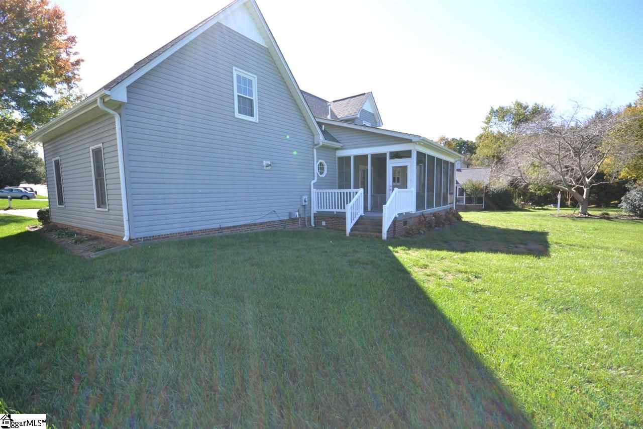 613 Spring Lake Loop Simpsonville, SC 29681 - Photo 28 of 30