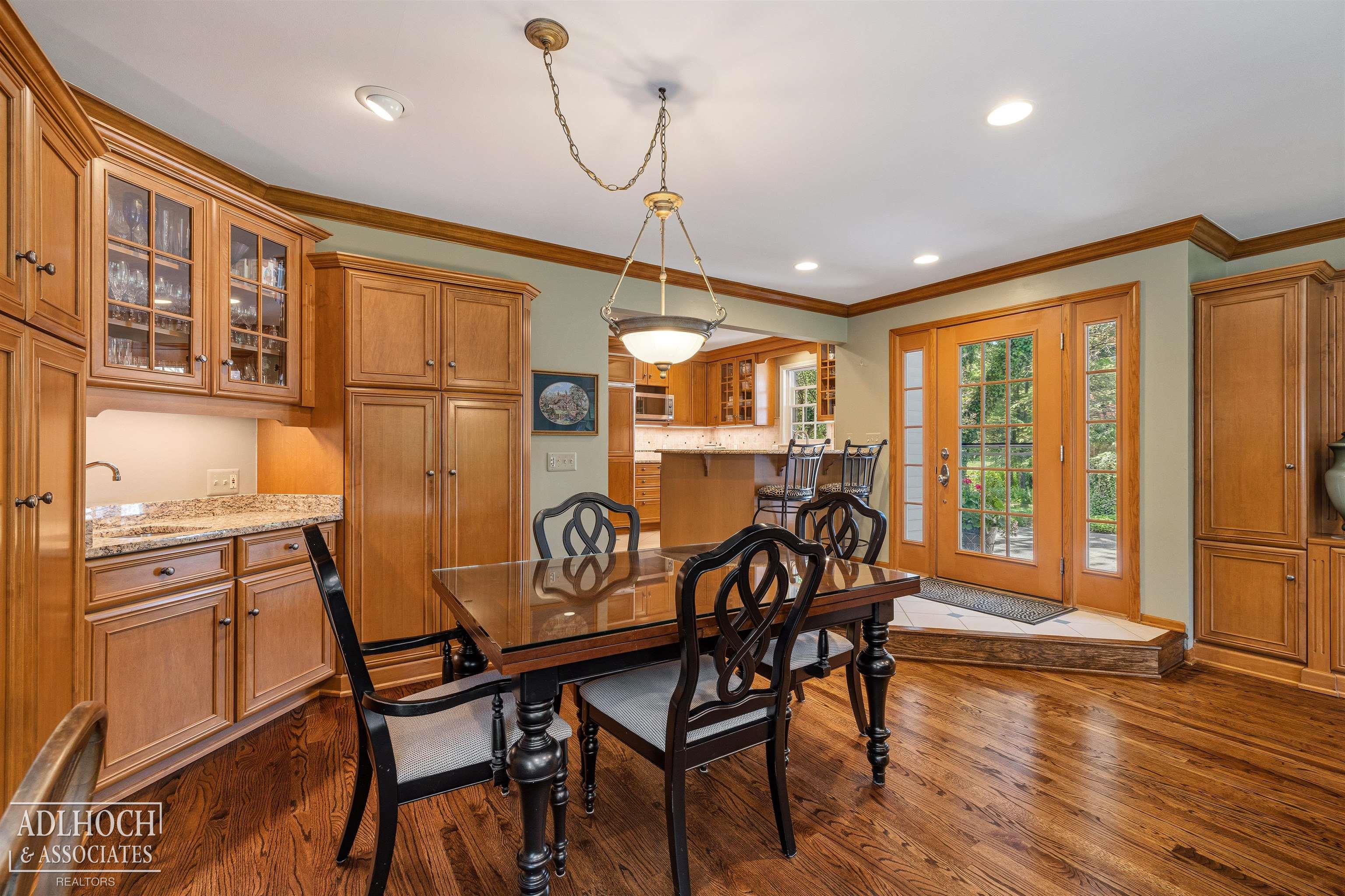1254 Berkshire Road Grosse Pointe, MI 48230 - Photo 6 of 36