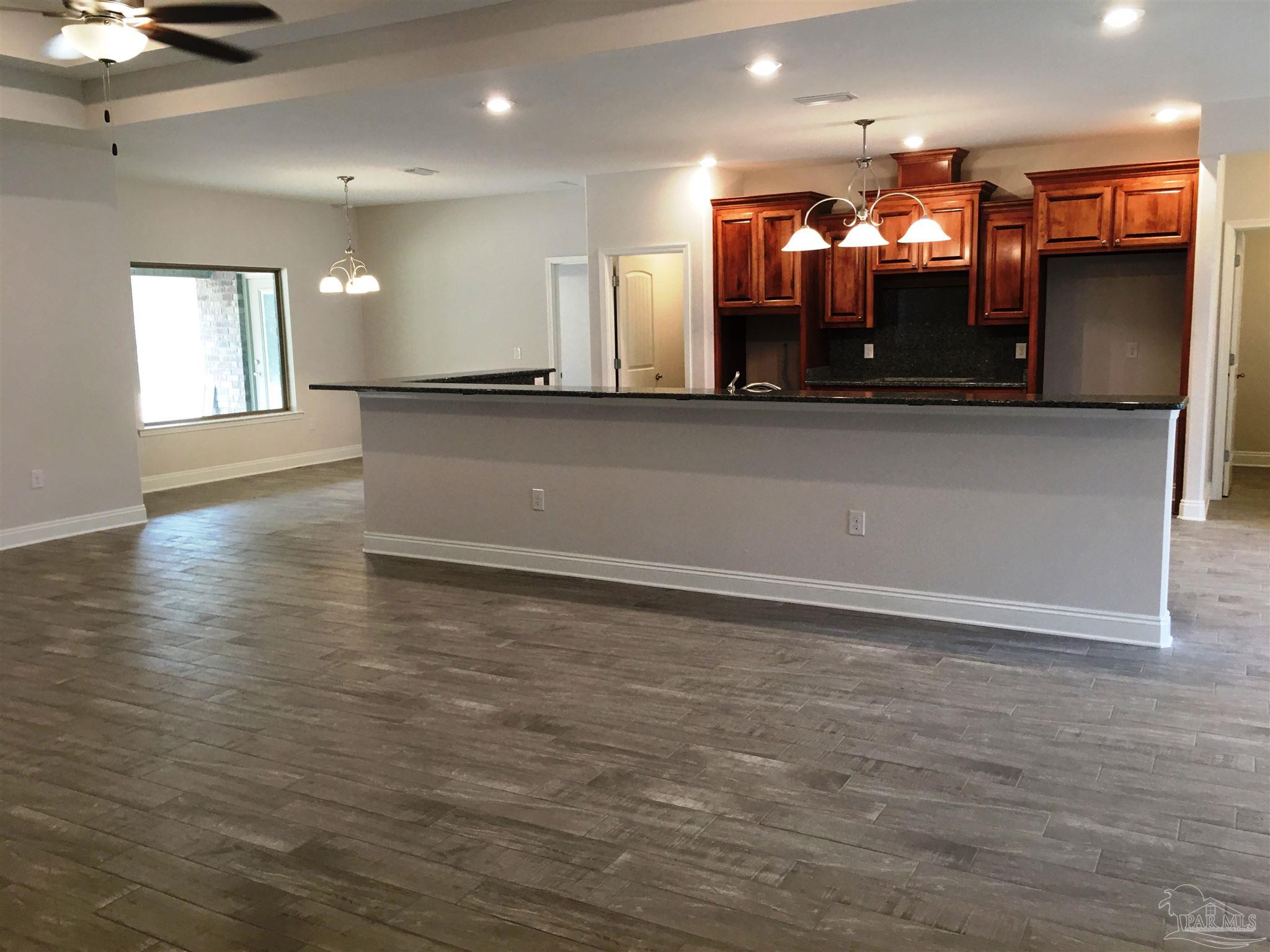 5436 South A Jones Road Milton, FL 32583 - Photo 17 of 34 Rooms flow effortlessly one into another.