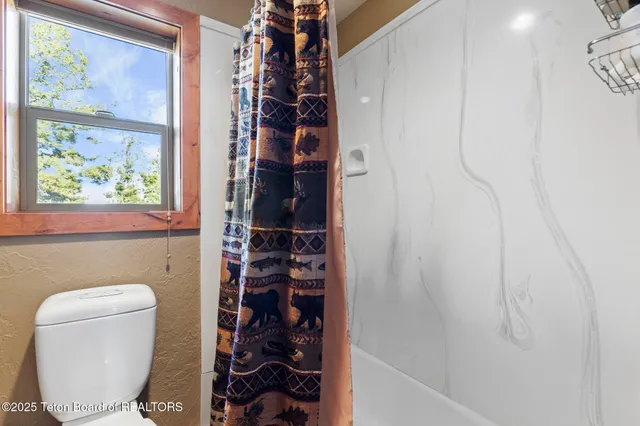 $1,295,000 | 3428 Bainbridge Drive, Tetonia, ID 83452