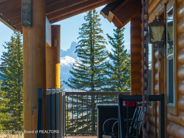 $1,295,000 | 3428 Bainbridge Drive, Tetonia, ID 83452