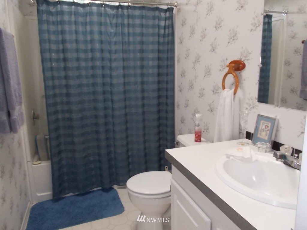 17925 Scatter Lane Southwest Rochester, WA 98579 - Photo 11 of 17