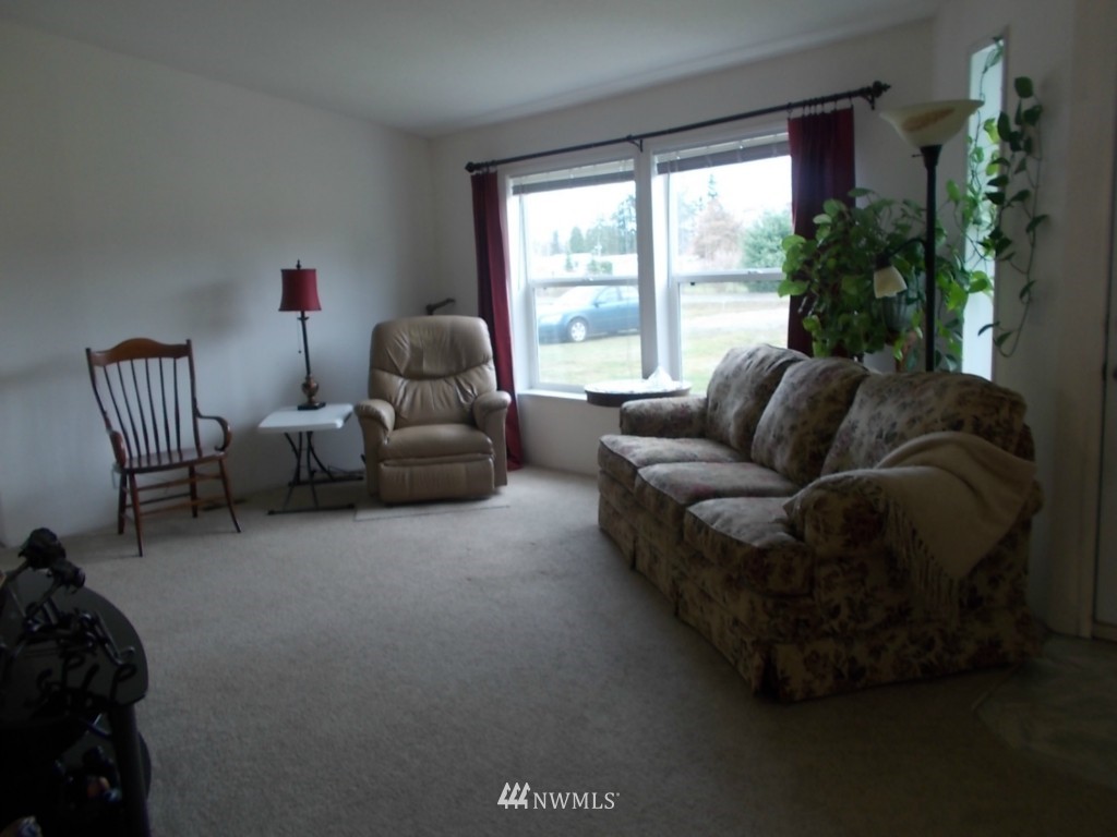 17925 Scatter Lane Southwest Rochester, WA 98579 - Photo 5 of 17