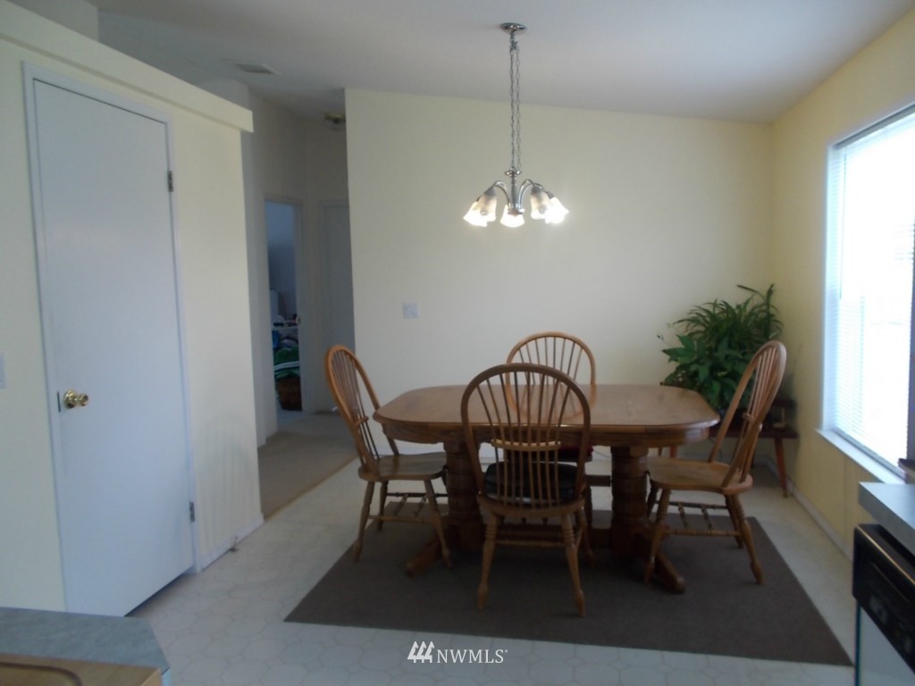 17925 Scatter Lane Southwest Rochester, WA 98579 - Photo 6 of 17