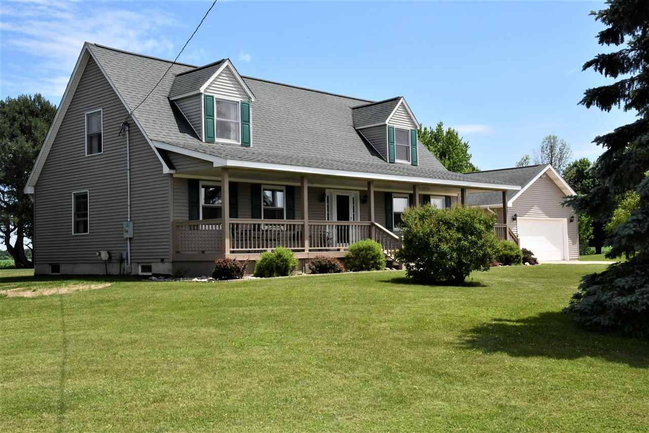 1291 South Mackinaw Road Kawkawlin, MI 48631 - Photo 2 of 37