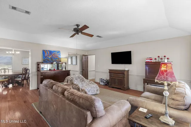 $649,500 | 205 Avondale Road, Canton, MS 39046