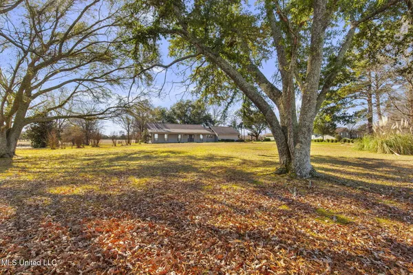 $649,500 | 205 Avondale Road, Canton, MS 39046