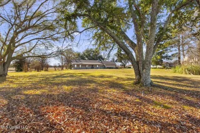 $649,500 | 205 Avondale Road, Canton, MS 39046