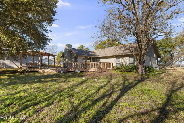 $649,500 | 205 Avondale Road, Canton, MS 39046