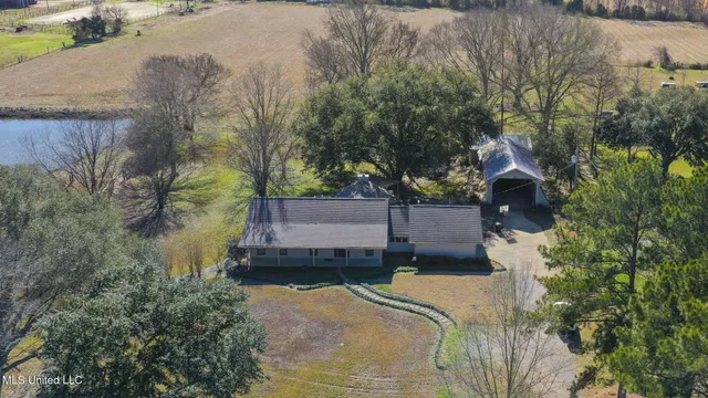 $649,500 | 205 Avondale Road, Canton, MS 39046