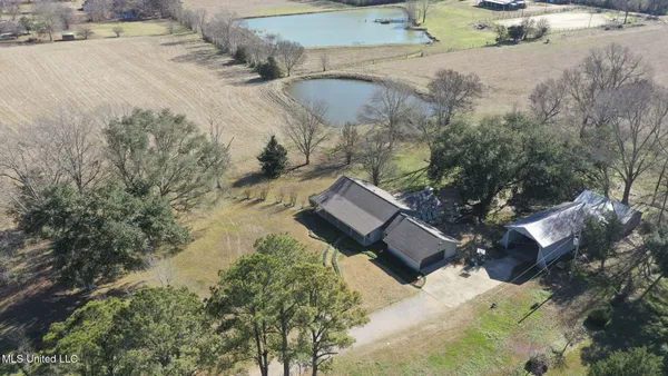 $649,500 | 205 Avondale Road, Canton, MS 39046