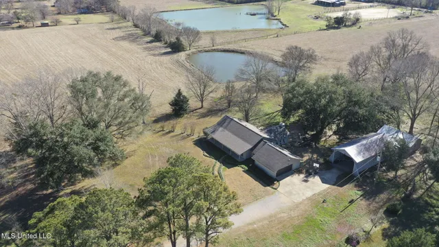 $649,500 | 205 Avondale Road, Canton, MS 39046