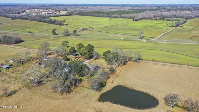 $649,500 | 205 Avondale Road, Canton, MS 39046