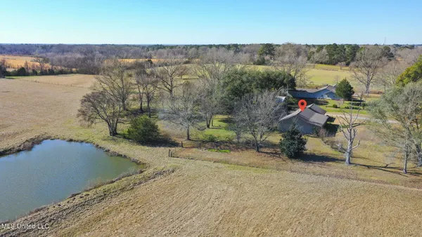 $649,500 | 205 Avondale Road, Canton, MS 39046