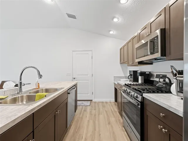 $2,100 | 1642 Echols Court, The Villages, FL 34762