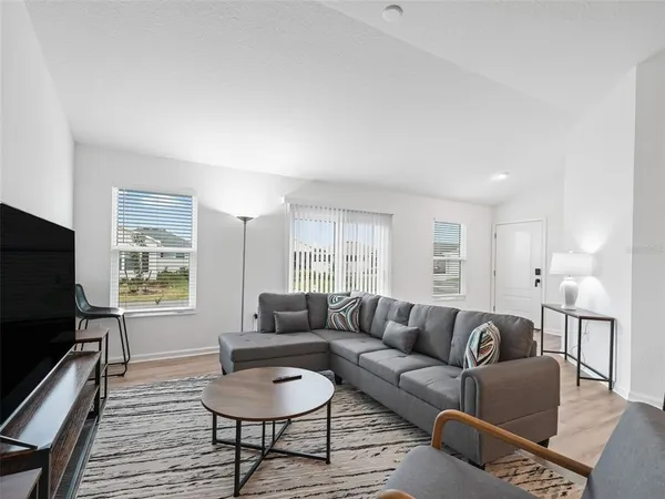 $2,100 | 1642 Echols Court, The Villages, FL 34762