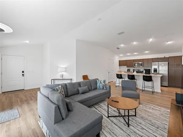 $2,100 | 1642 Echols Court, The Villages, FL 34762