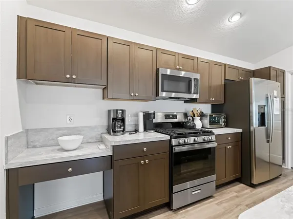 $2,100 | 1642 Echols Court, The Villages, FL 34762