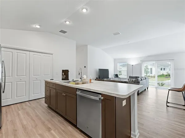 $2,100 | 1642 Echols Court, The Villages, FL 34762