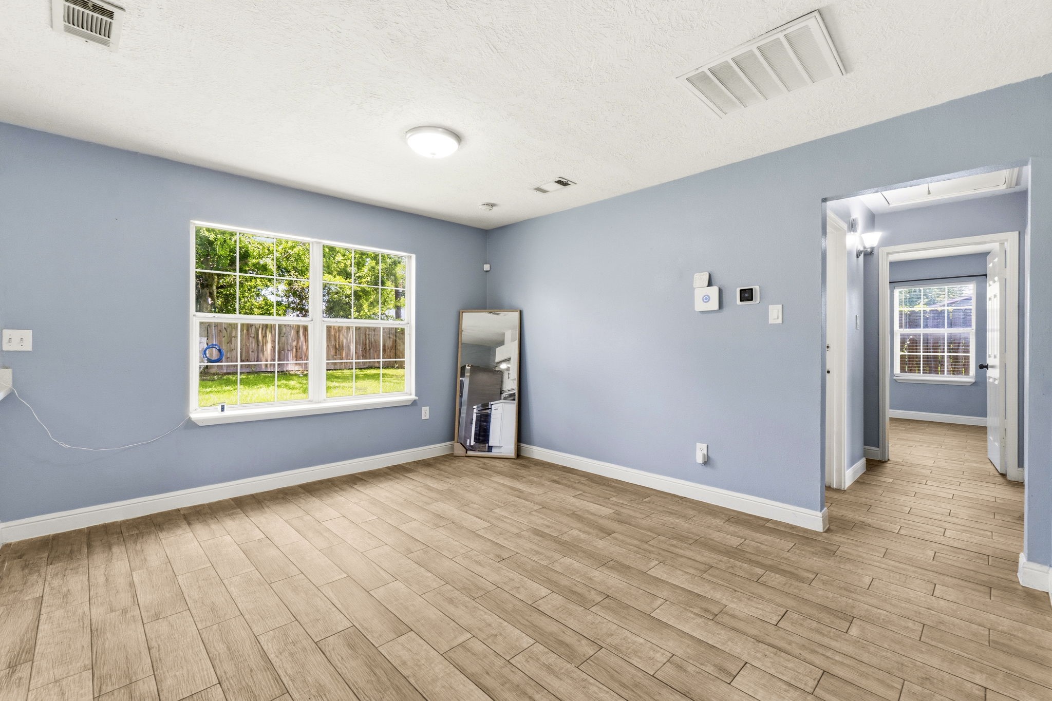 6319 Mohawk Street Houston, TX 77016 - Photo 7 of 21