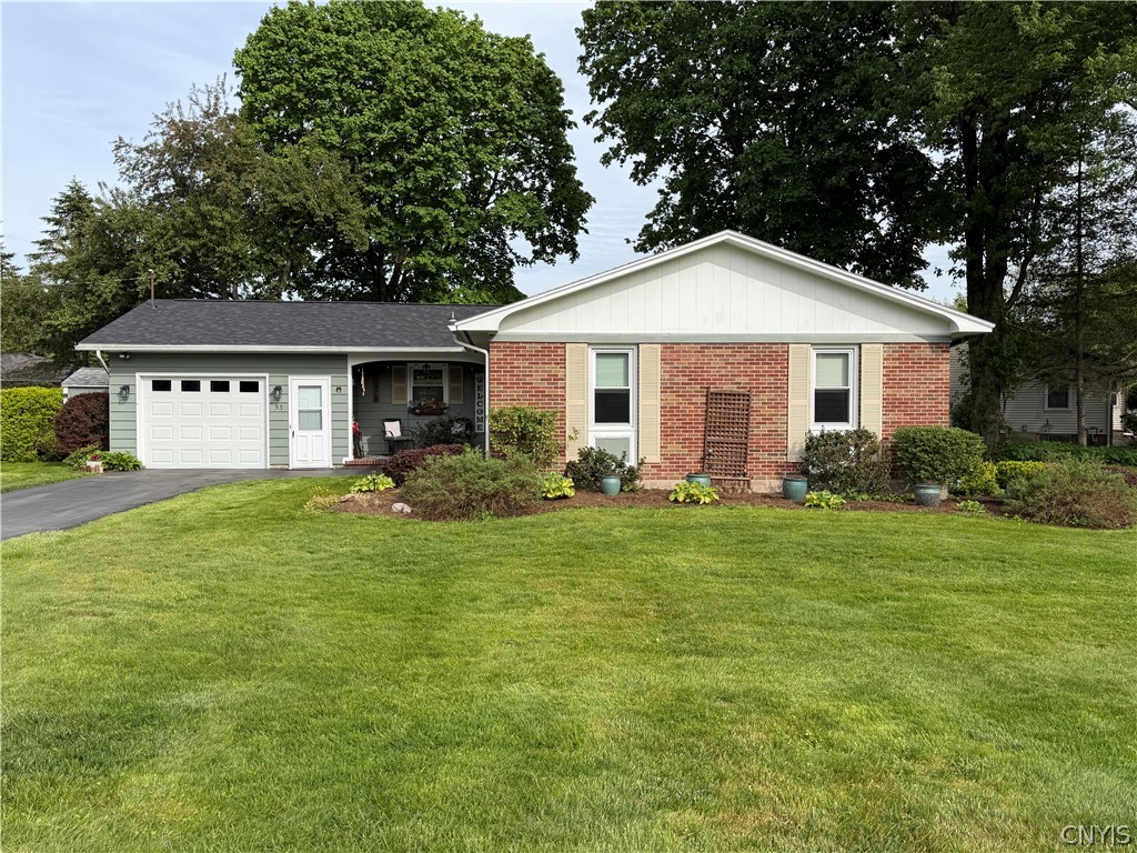 53 Ridgeway Sites Avenue Oswego, NY 13126 - Photo 1 of 47
