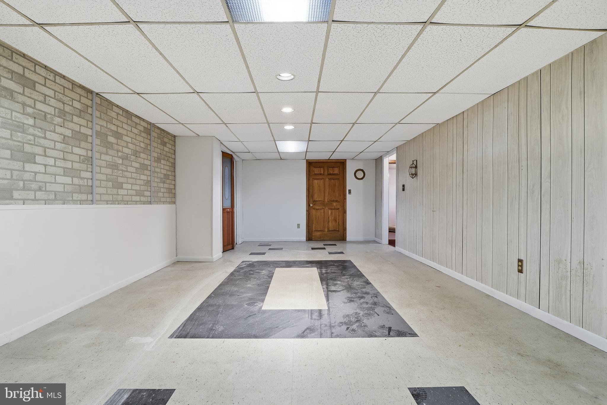 1330 Goodyear Road Gardners, PA 17324 - Photo 29 of 72 a view of an empty room with a window