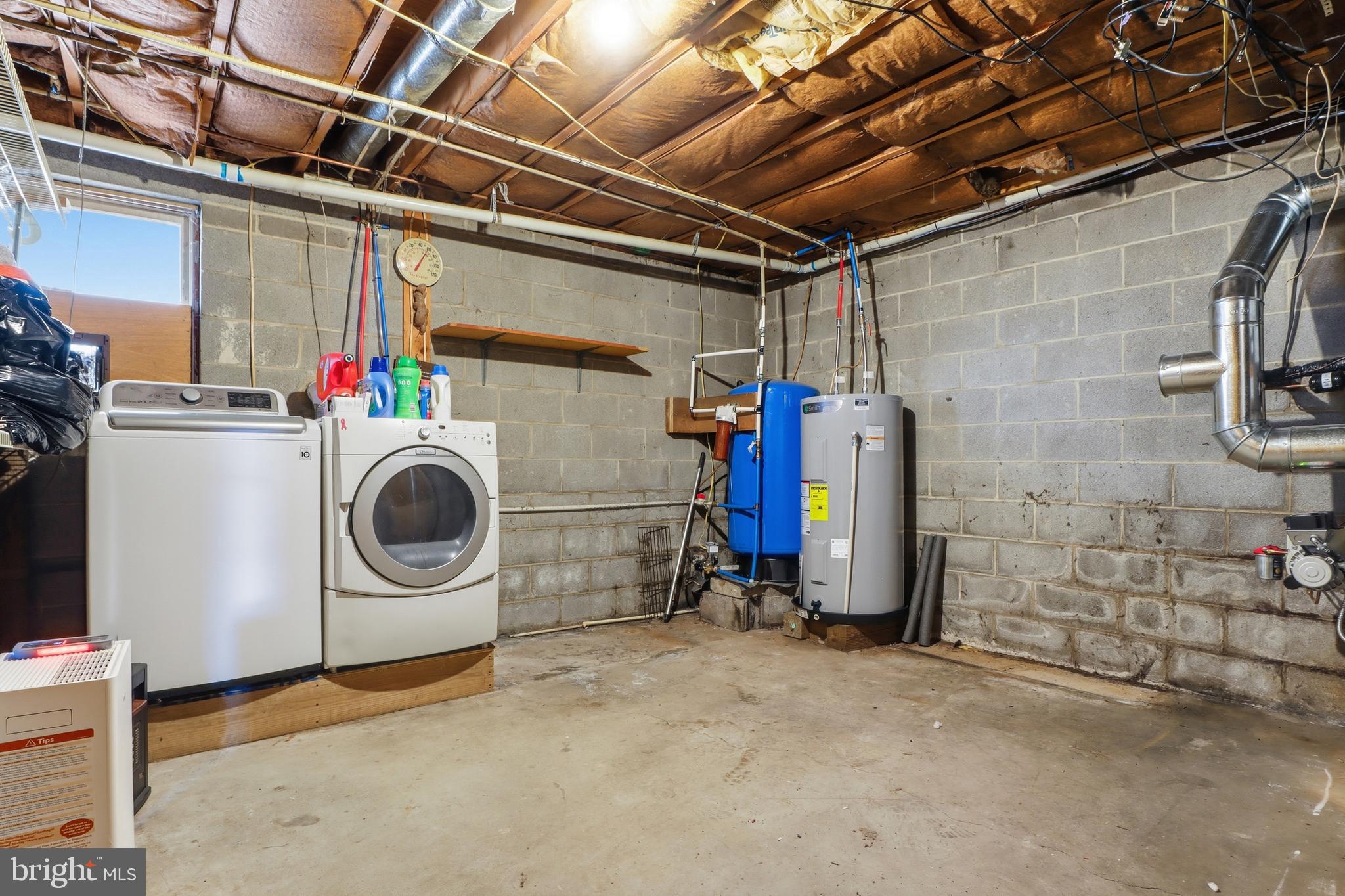 1330 Goodyear Road Gardners, PA 17324 - Photo 31 of 72 a utility room with dryer and washer