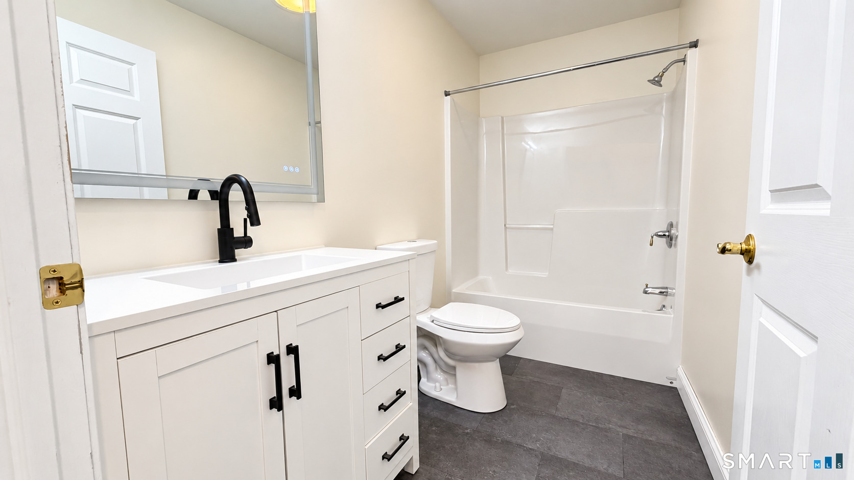 5 North Ridge, Unit 5 East Hampton, CT 06424 - Photo 28 of 37 Gallery Image 28