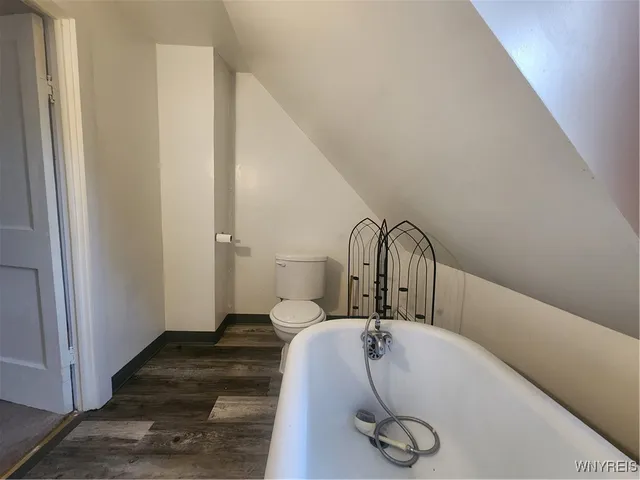 $159,999 | 1268 Indian Church Road, West Seneca, NY 14224