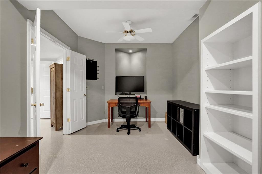 6019 Red Fox Road Pendleton, IN 46064 - Photo 48 of 60